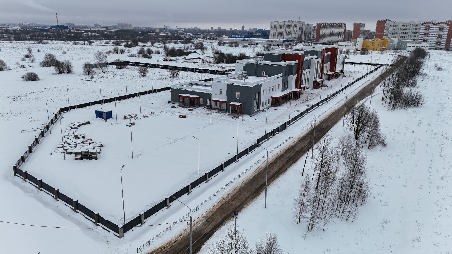 видео с коптера, поликлиника, медицина,