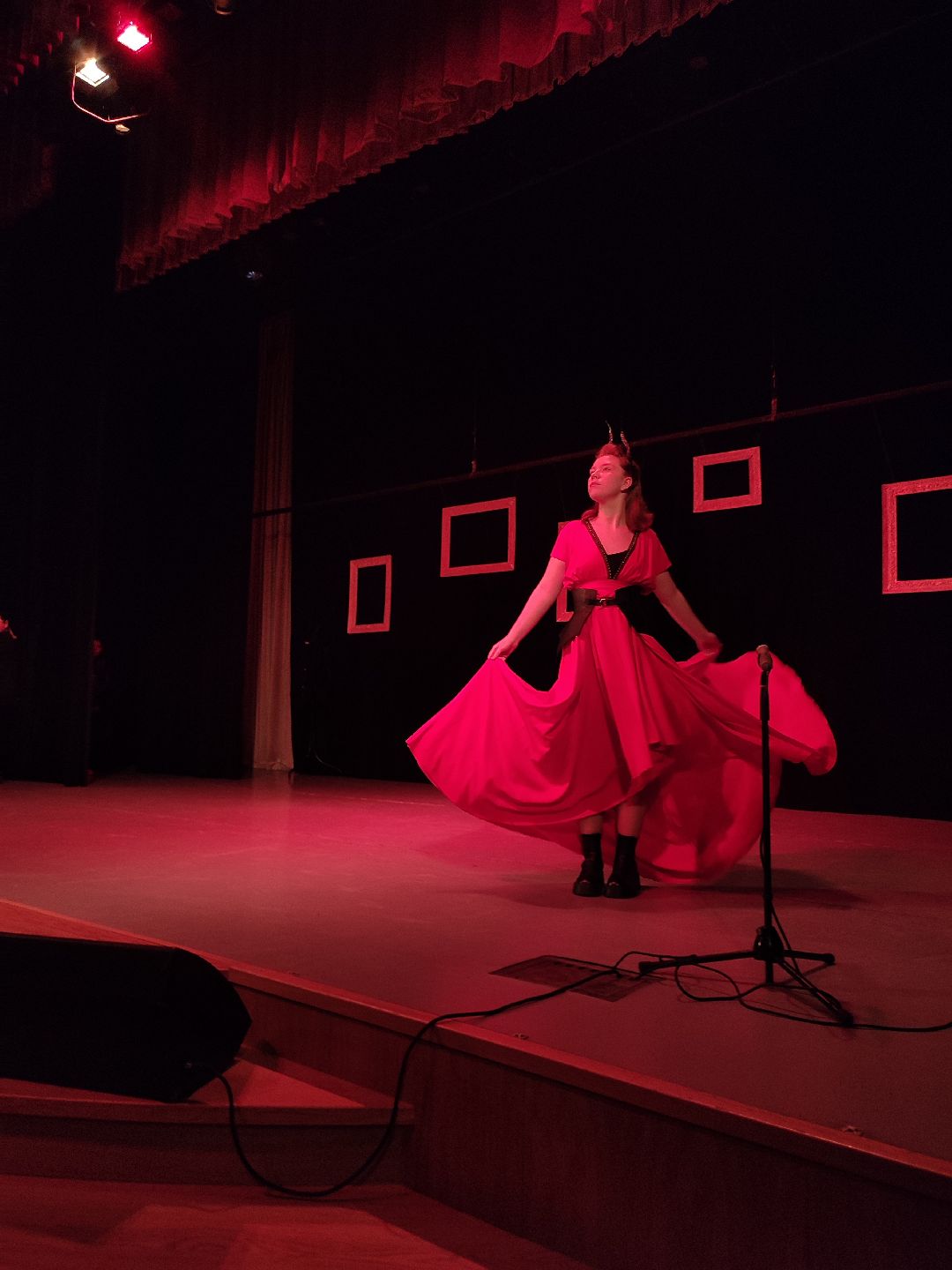 Звенигород, общество