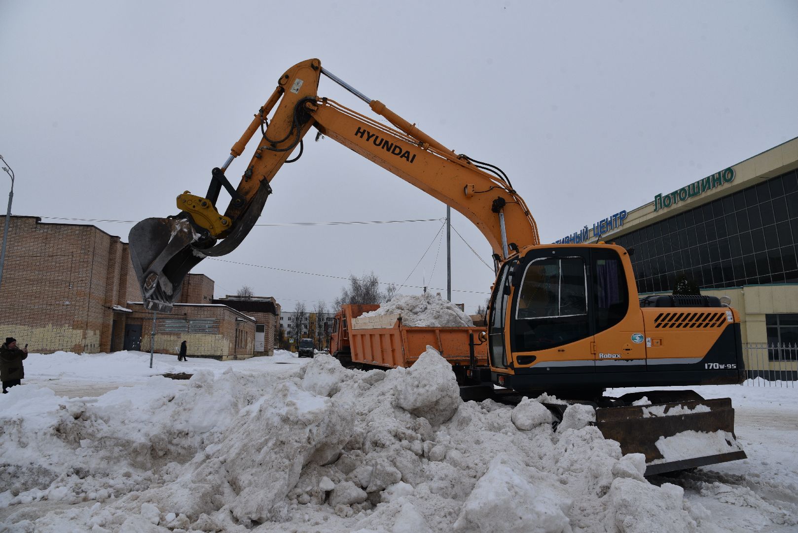 лотошино, снег, жкх, уборка снега,