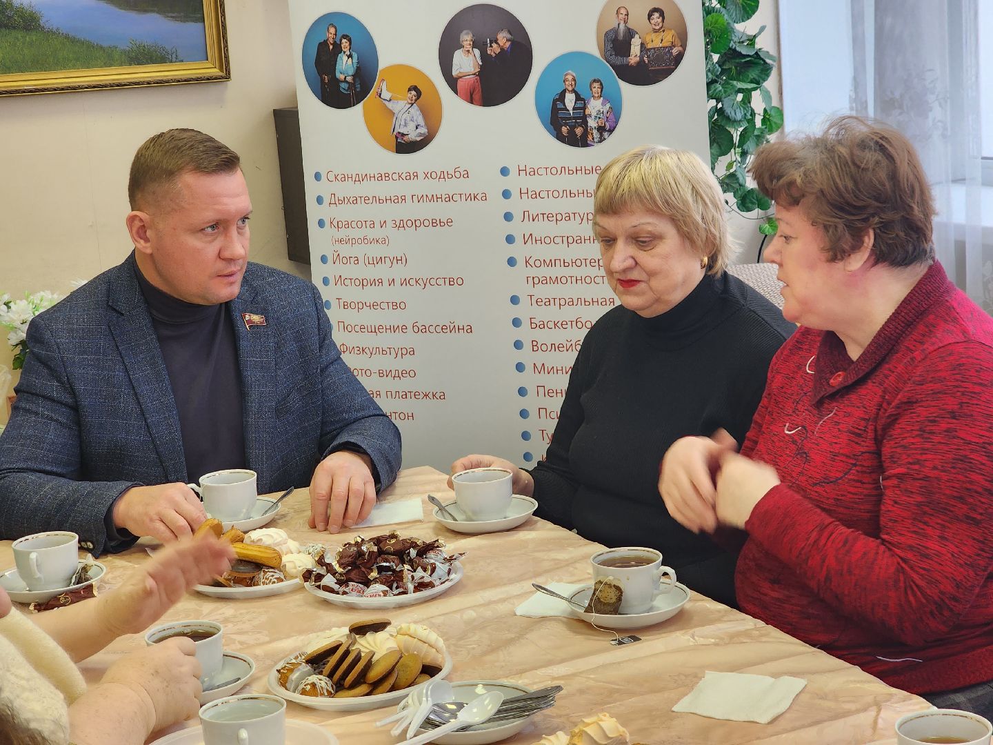 пушкино, депутат, встреча с жителями, жкх, вопросы жителей, решение проблем, старшее поколение,