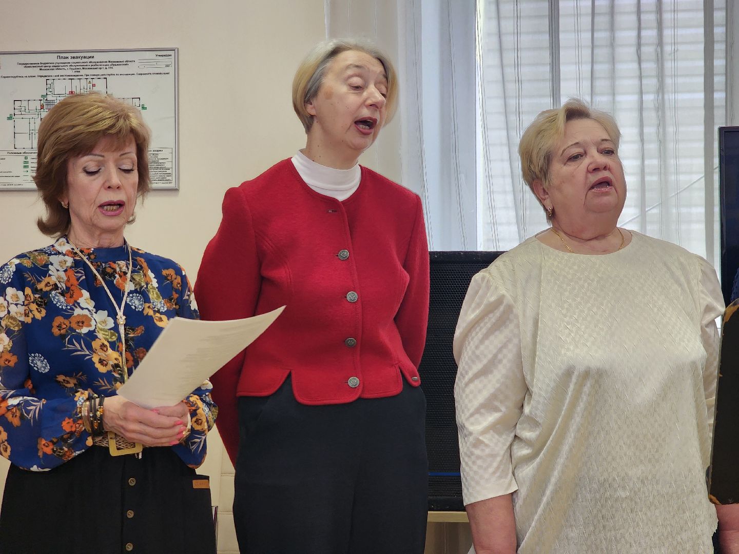 пушкино, концерт, старшее поколение, активное долголетие, поэт, авторское творчество,