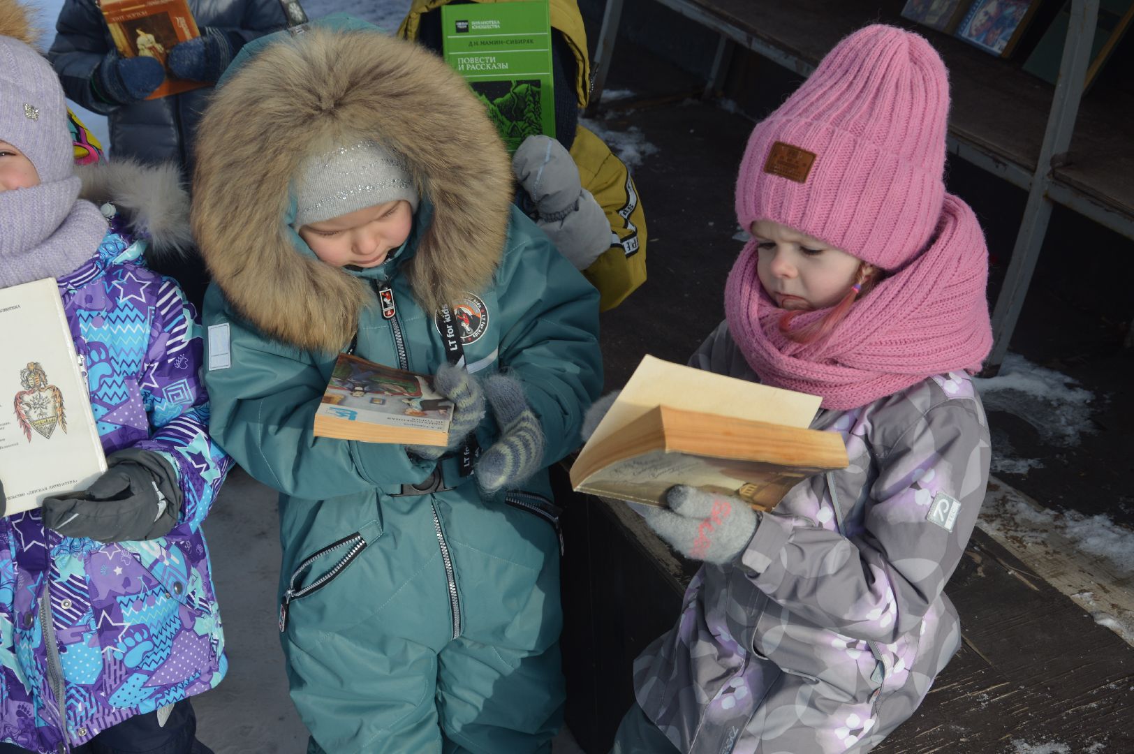 шатура, буккроссинг, книгодарение, международная акция, книги, обмен книгами, парк, парк гагарина,