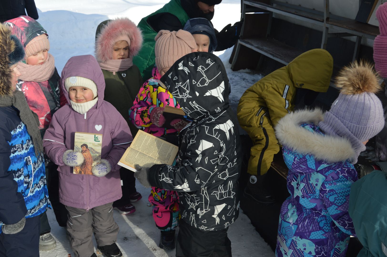 шатура, буккроссинг, книгодарение, международная акция, книги, обмен книгами, парк, парк гагарина,