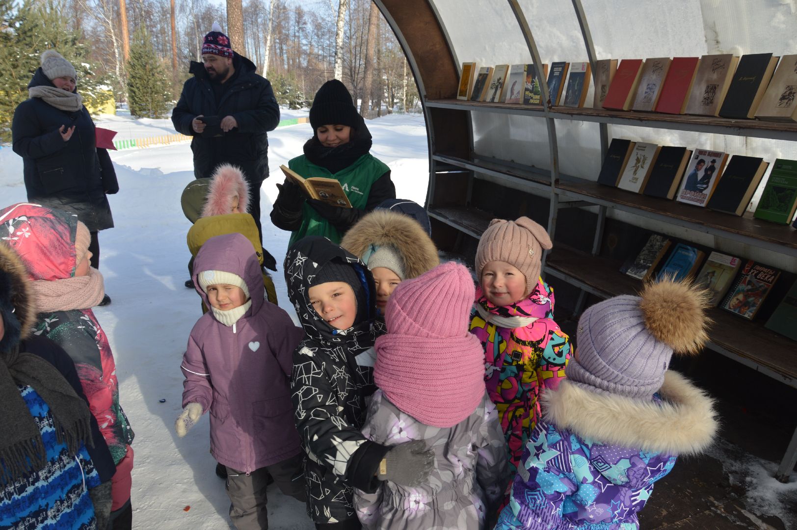 шатура, буккроссинг, книгодарение, международная акция, книги, обмен книгами, парк, парк гагарина,