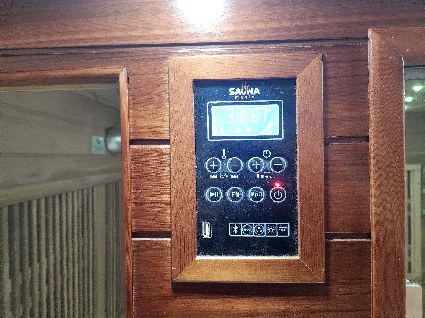 серпухов, подмосковье, стадион спартак, массажный кабинет, инфракрасная сауна, спорт, стадион,