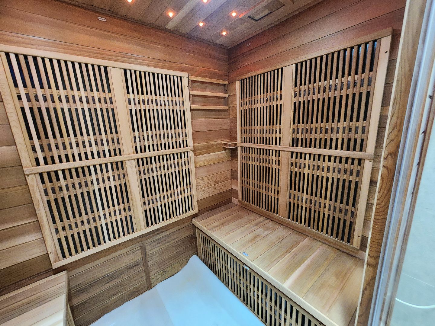 серпухов, подмосковье, стадион спартак, массажный кабинет, инфракрасная сауна, спорт, стадион,