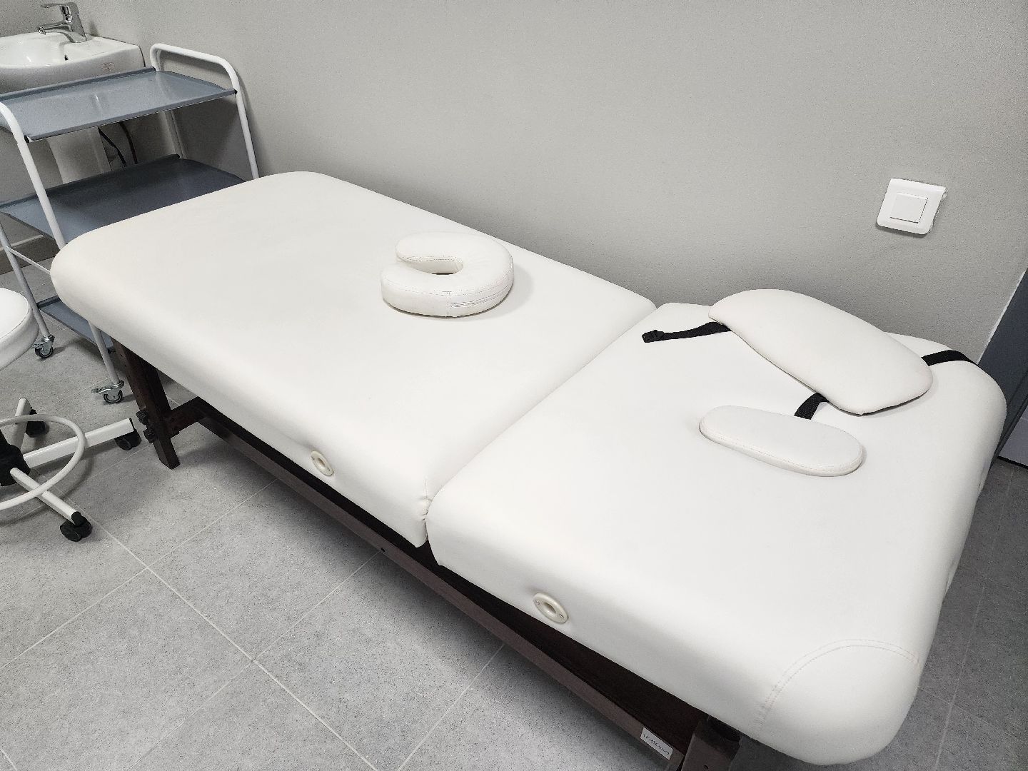 серпухов, подмосковье, стадион спартак, массажный кабинет, инфракрасная сауна, спорт, стадион,