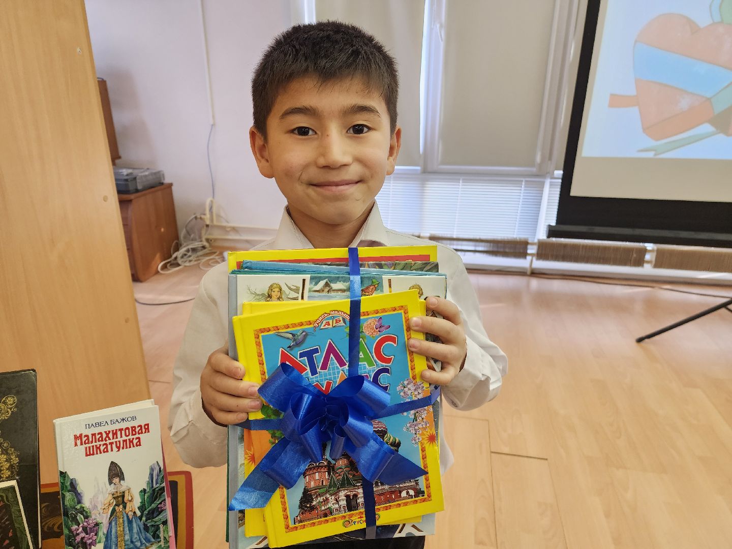 красноармейск, г.о. пушкинский, книга в дар, библиотека,