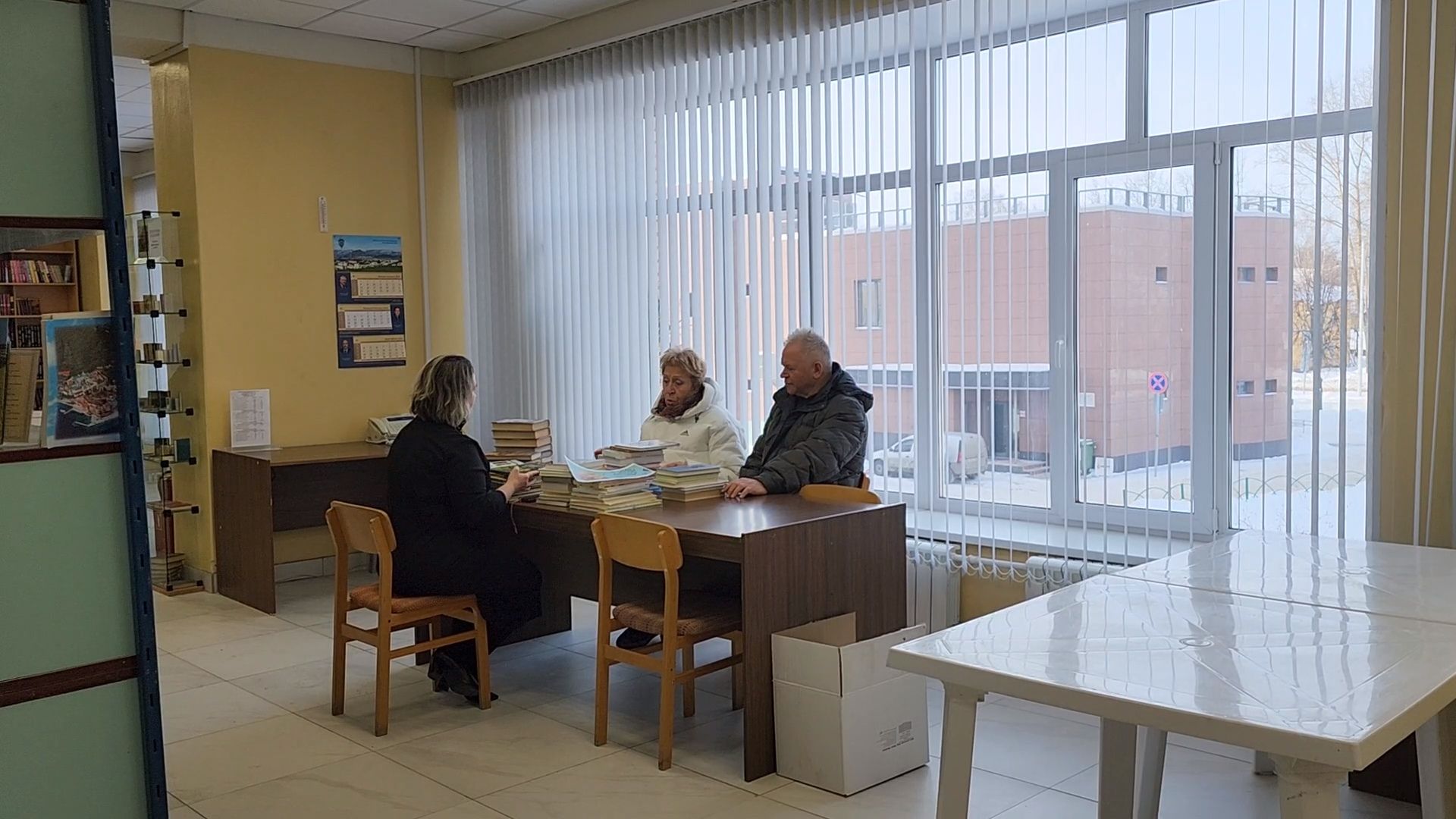 День книгодарения, Библиотека семейного чтения, Акция, Детский лагерь, Книги, Дубна,