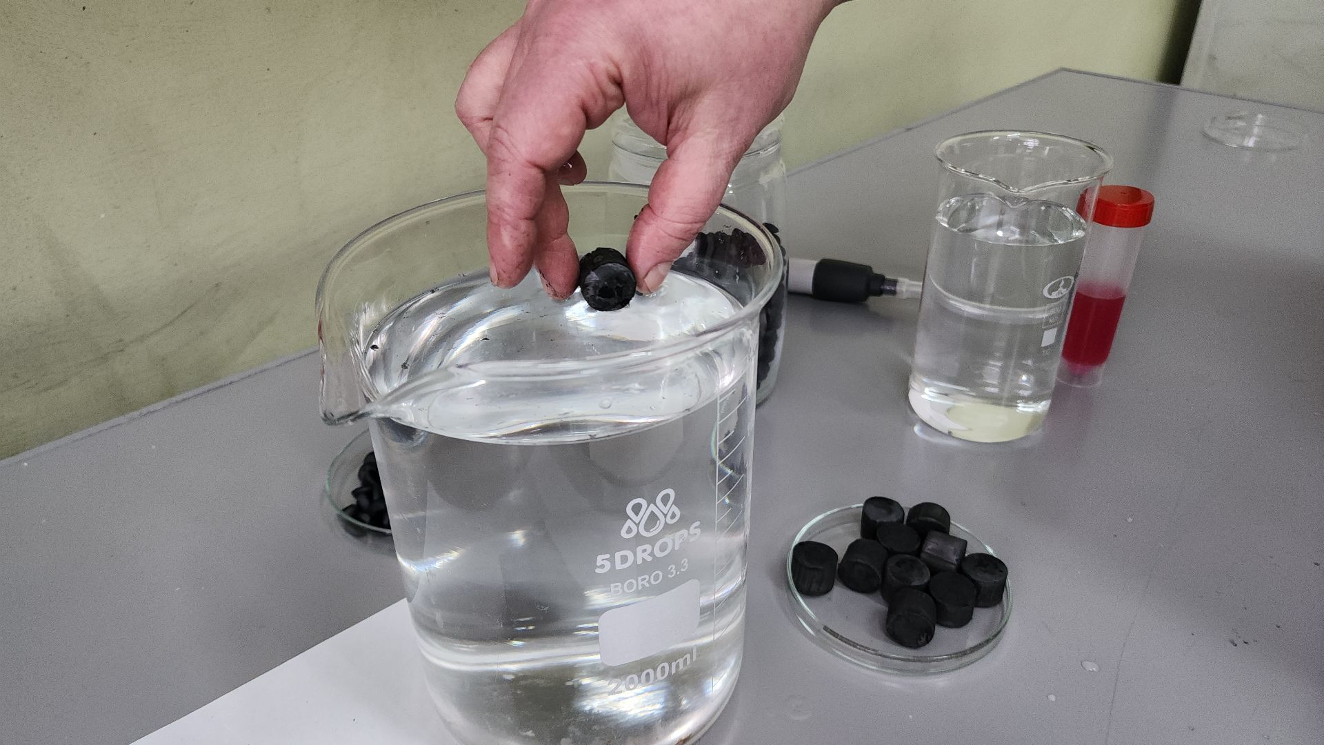 черноголовка, институт, исследовательский центр, исследование, ученые, ученый, химия, экология, научные проекты, нефть, эксперимент, патент, наука, наукоград,