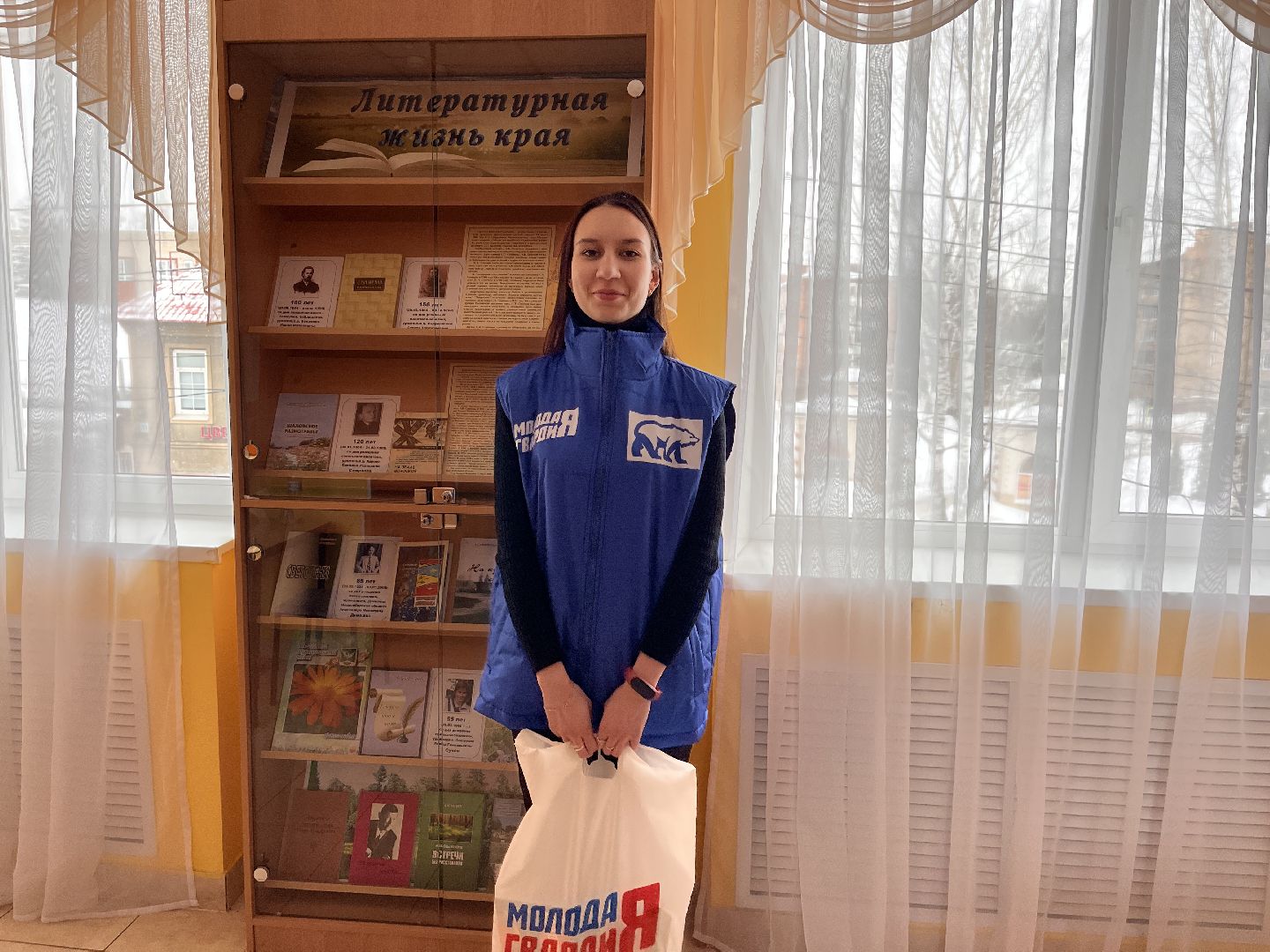 книги, волонтер, молодая гвардия, библиотека,