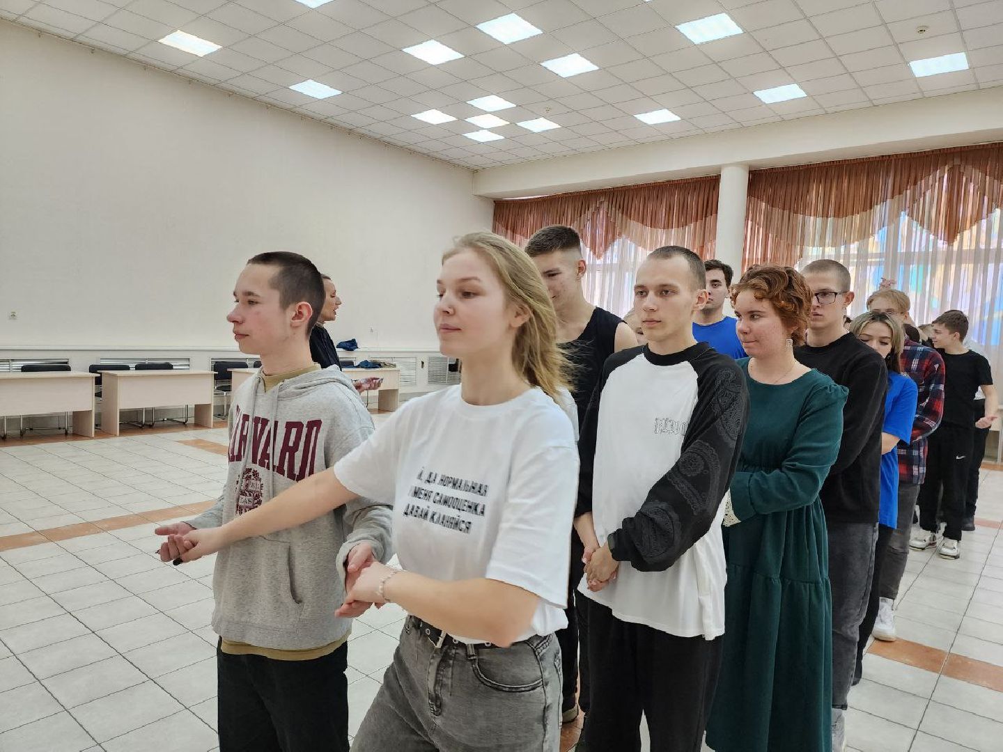 можайск, можайский городской округ, подмосковье, сретенский бал, молодежный бал, юноши, девушки, культура, традиции,