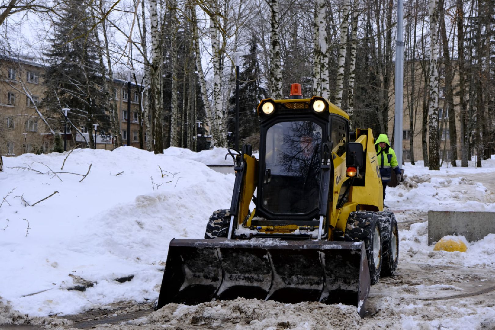 пущино, уборка, снег, снегопад,