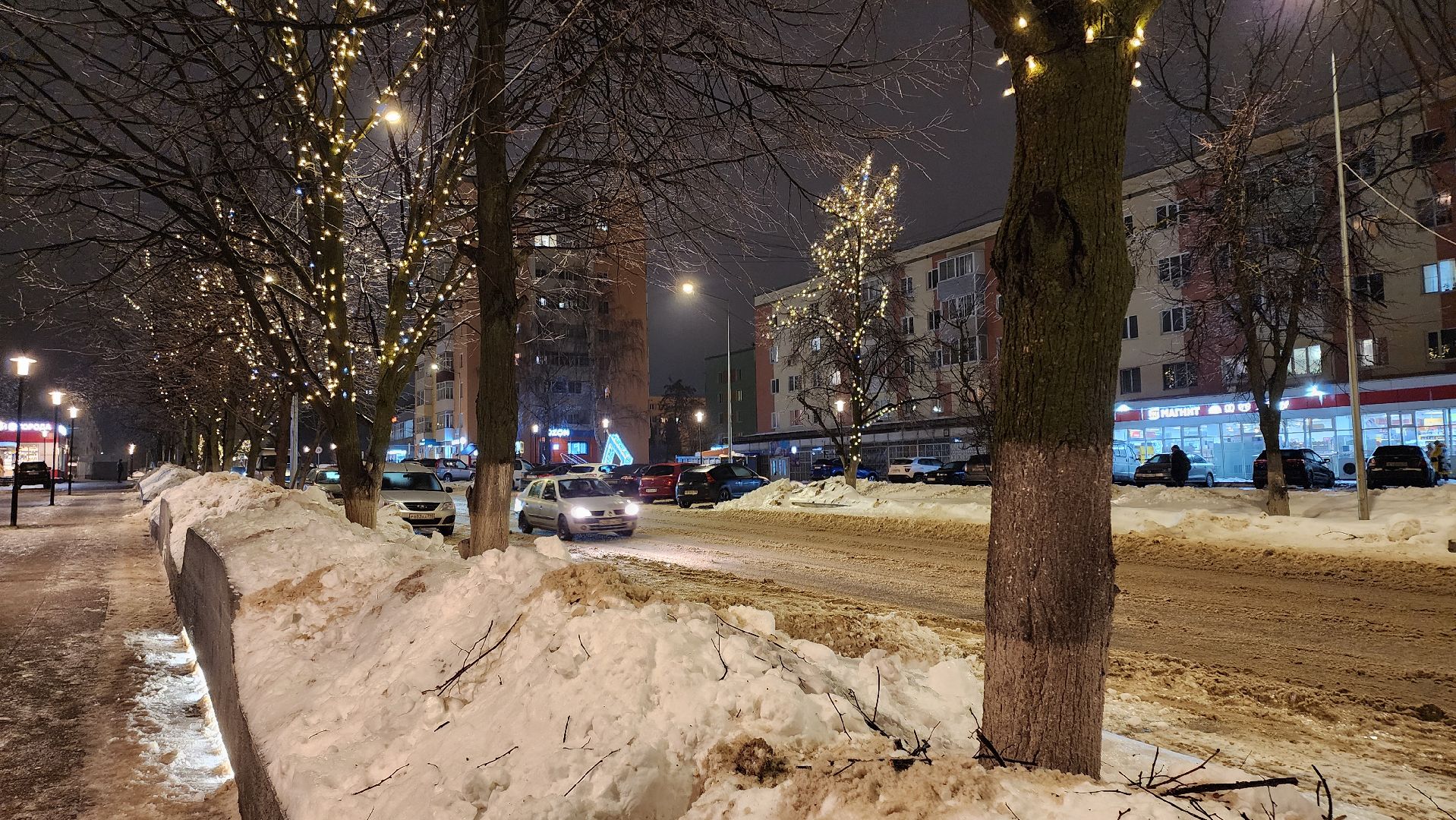 кашира, садовая, гирлянды, иллюминация, благоустойство, фонари,