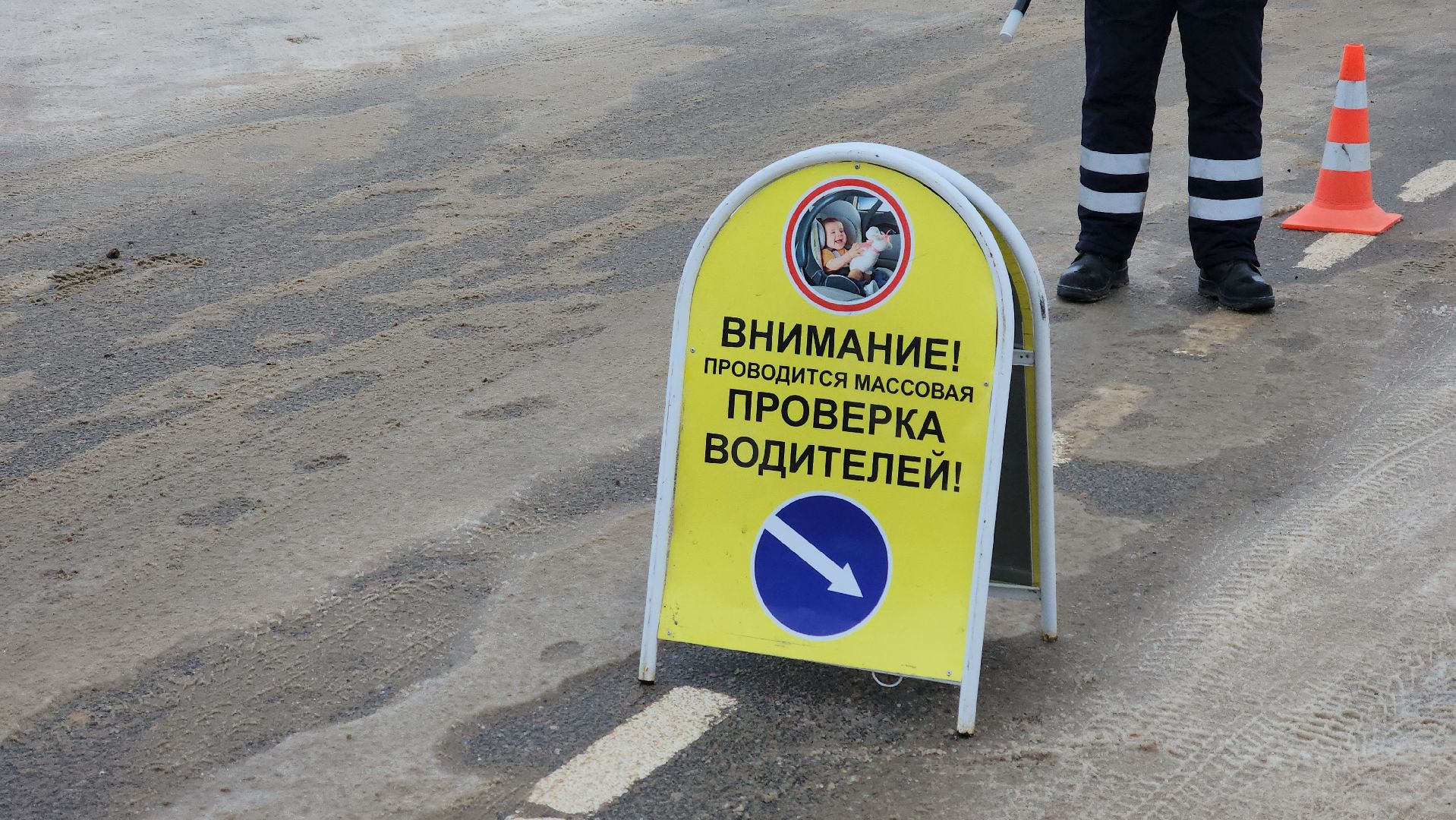 кашира, гаи, рейд безопасности, детское автокресло, социальный раунд, ПДД, безопасность дорожного движения, перевозка детей,