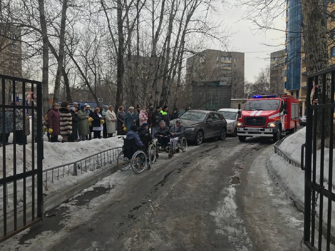 Реутов, эвакуация, пожар, МЧС, детские сады, школы, больницы, торговый центр