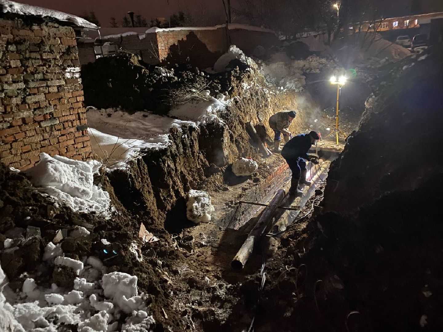 чехов, чп, жкх, утечка, теплотрасса, устранение коммунальной аварии,