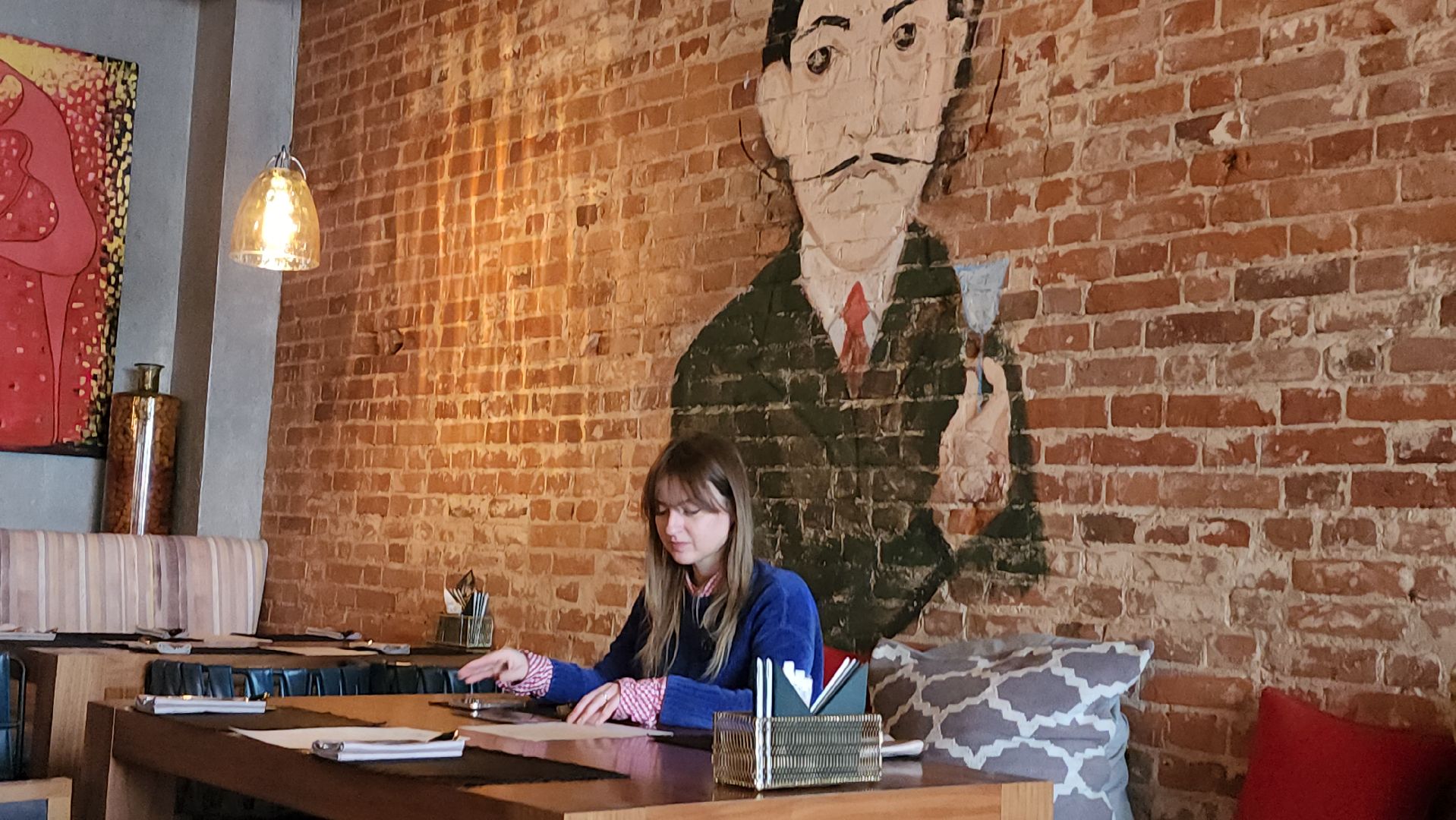 серпухов, еда, ресторан, сальвадор дали, площадь ленина,