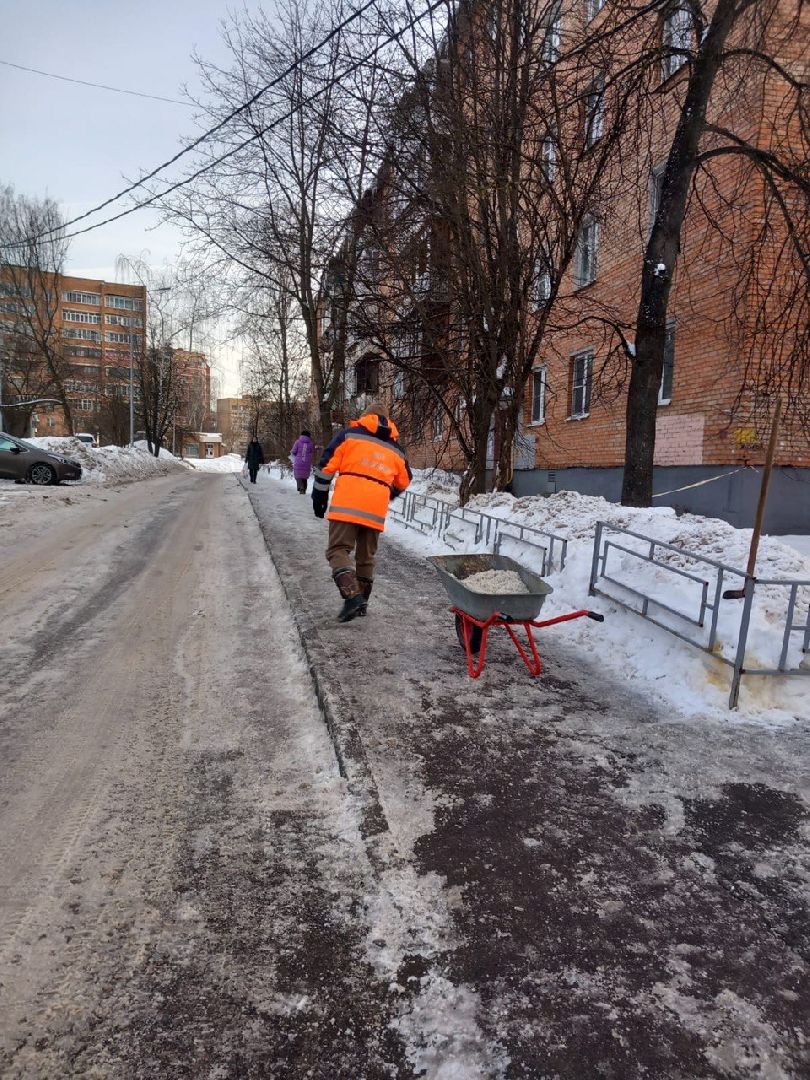 уборка снега, обработка дорог,