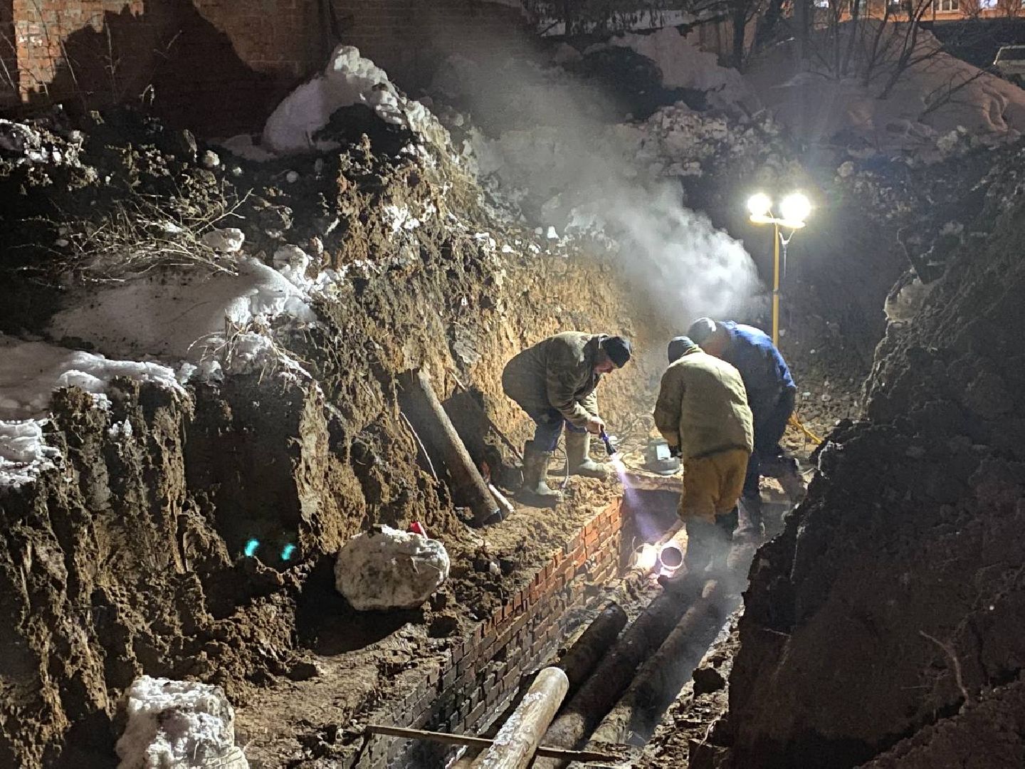 чехов, чп, жкх, утечка, теплотрасса, устранение коммунальной аварии,