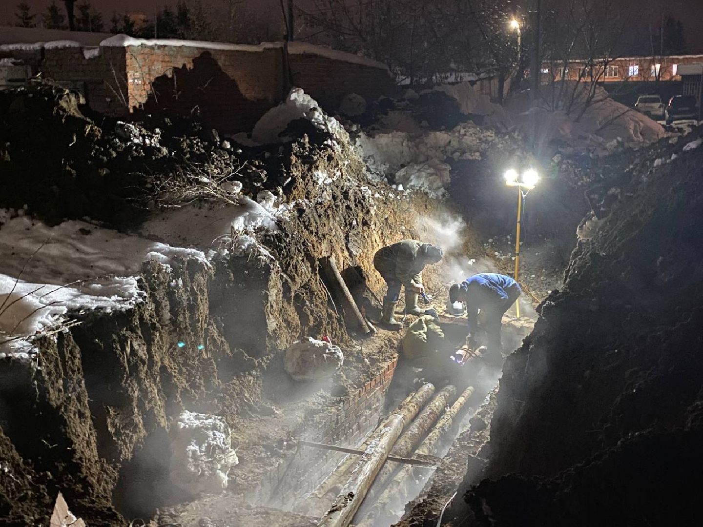 чехов, чп, жкх, утечка, теплотрасса, устранение коммунальной аварии,