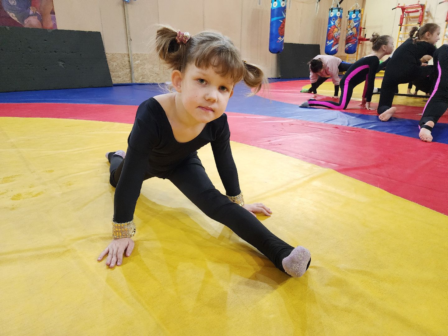 Воздушная гимнастика, соревнование,