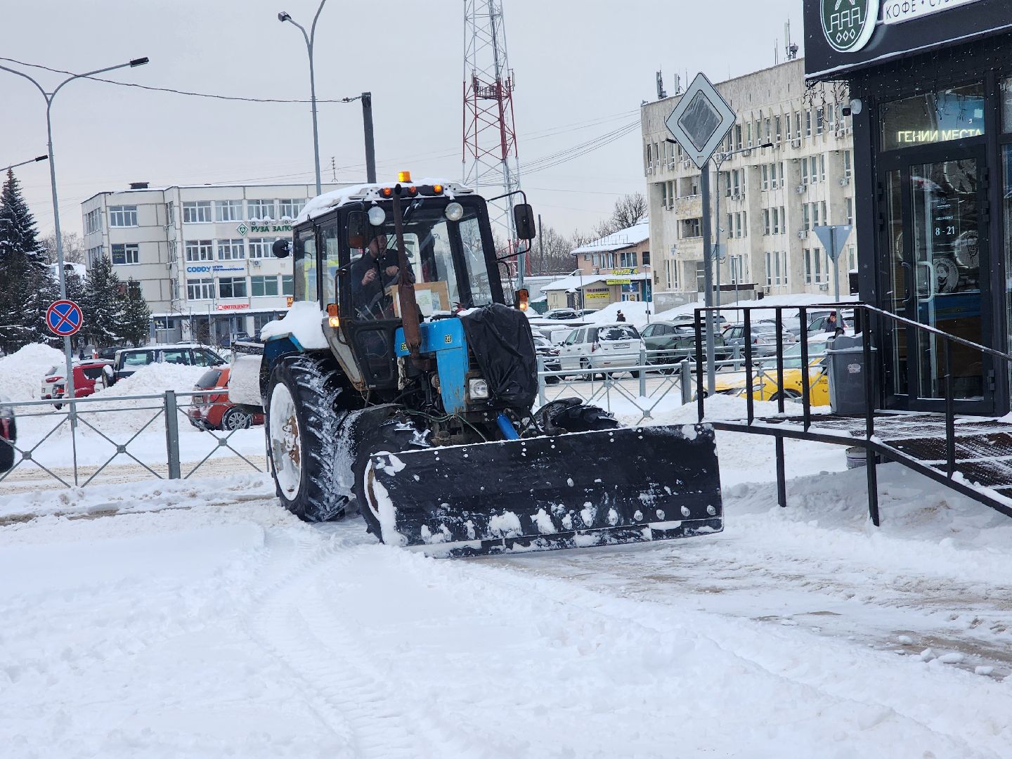 снегопад, уборка снега, коммунальная техника, коммунальщики, руза, рузский городской округ, московская область,
