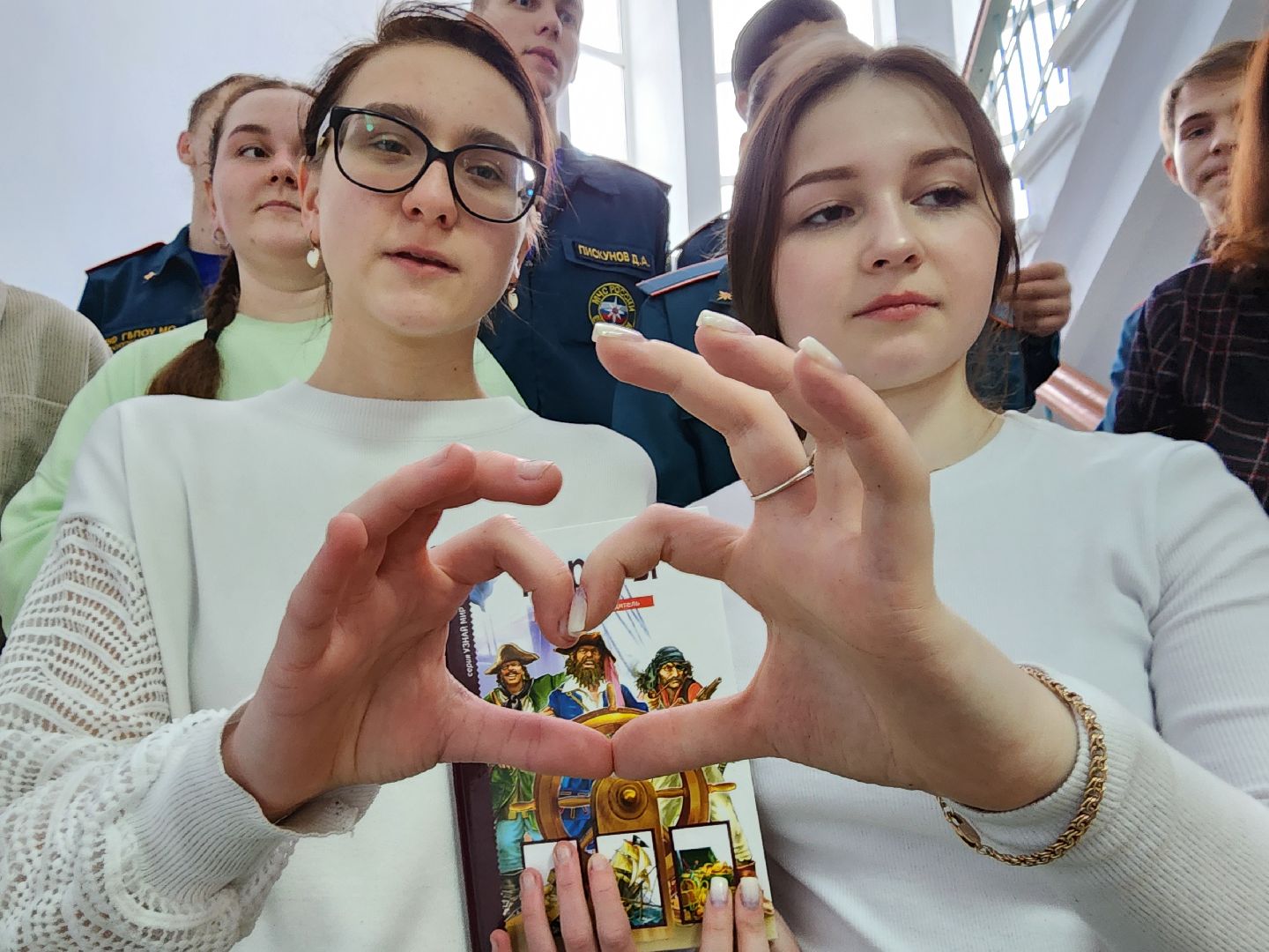 волоколамск, библиотека, студенты, колледж, колледж подмосковье, книги, подарки,