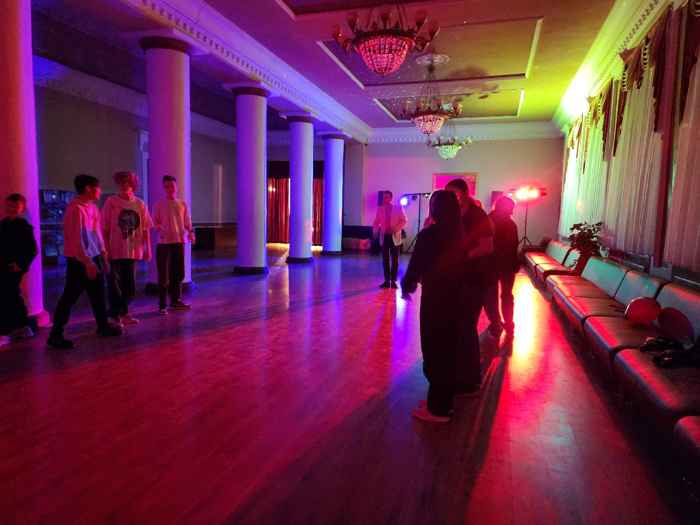пушкино, дискотека, дети, музыка, подростки,