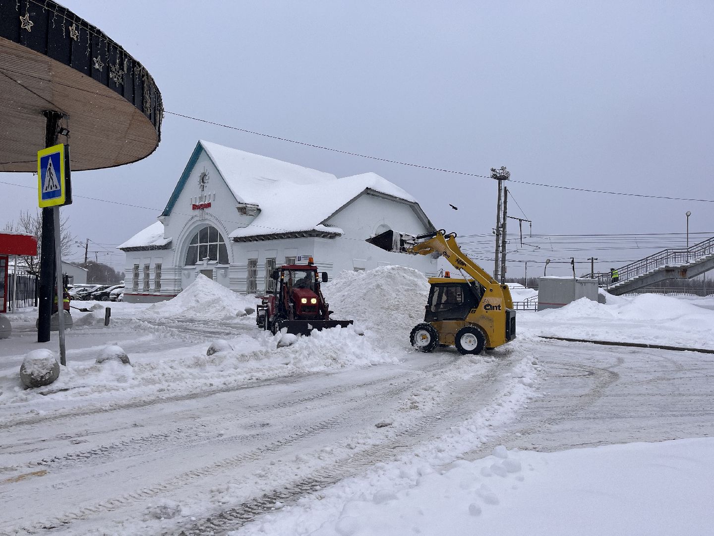 Снег, коммунальная служба, снежные завалы,