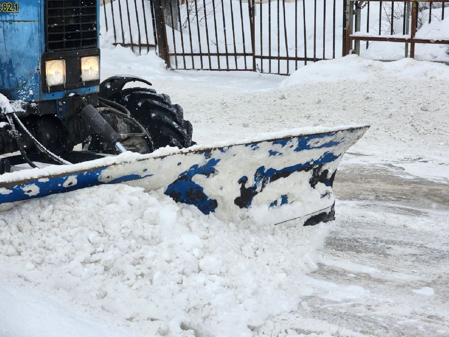 Солнечногорск, уборка территорий, уборка снега и наледи, Снегопад, коммунальная служба,