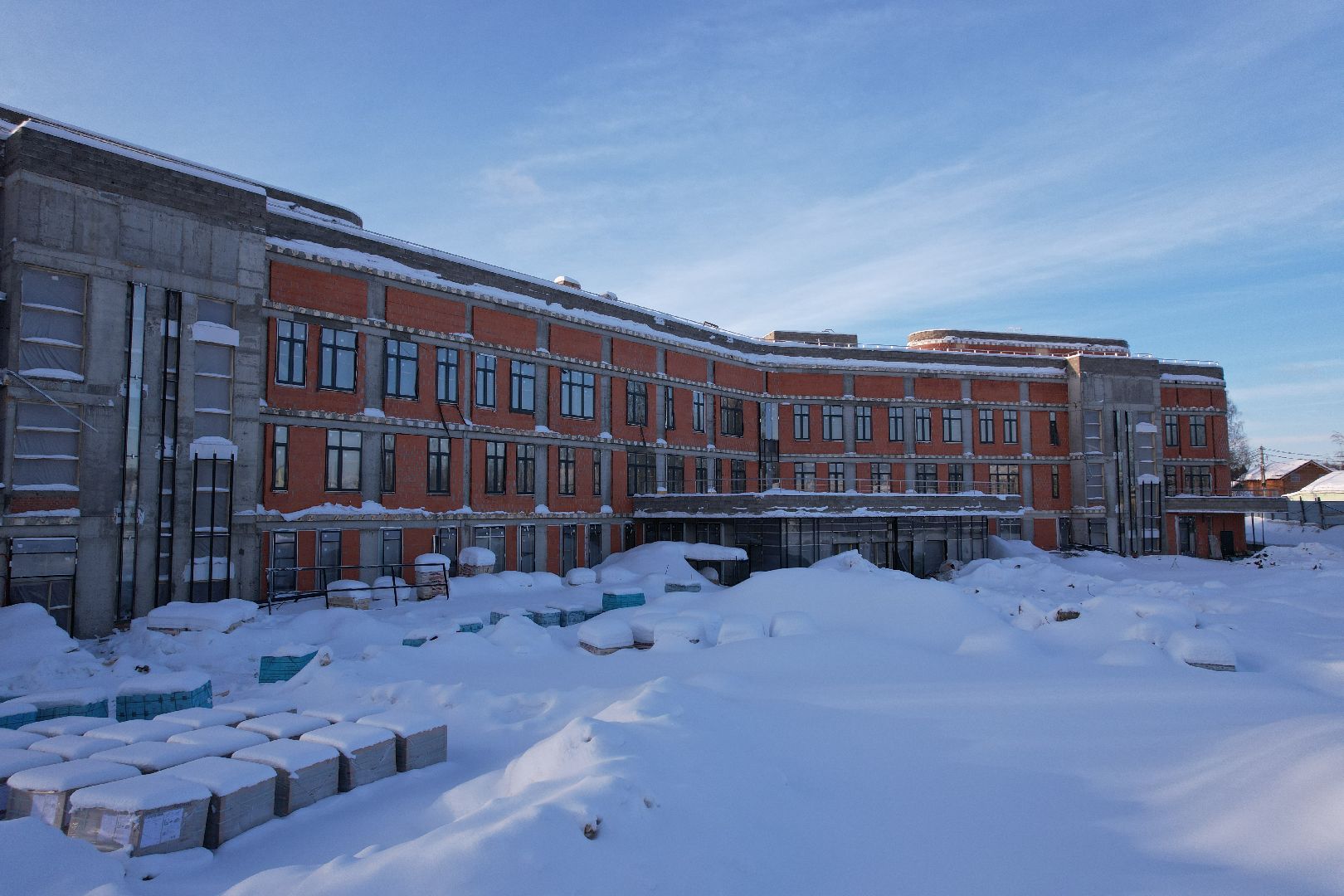 видео с коптера, больница,