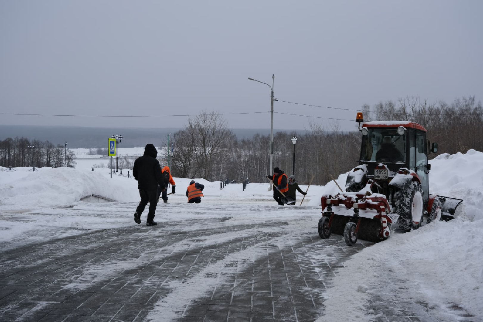 пущино, благоустройство, уборка снега, снегопад, снег, жкх,