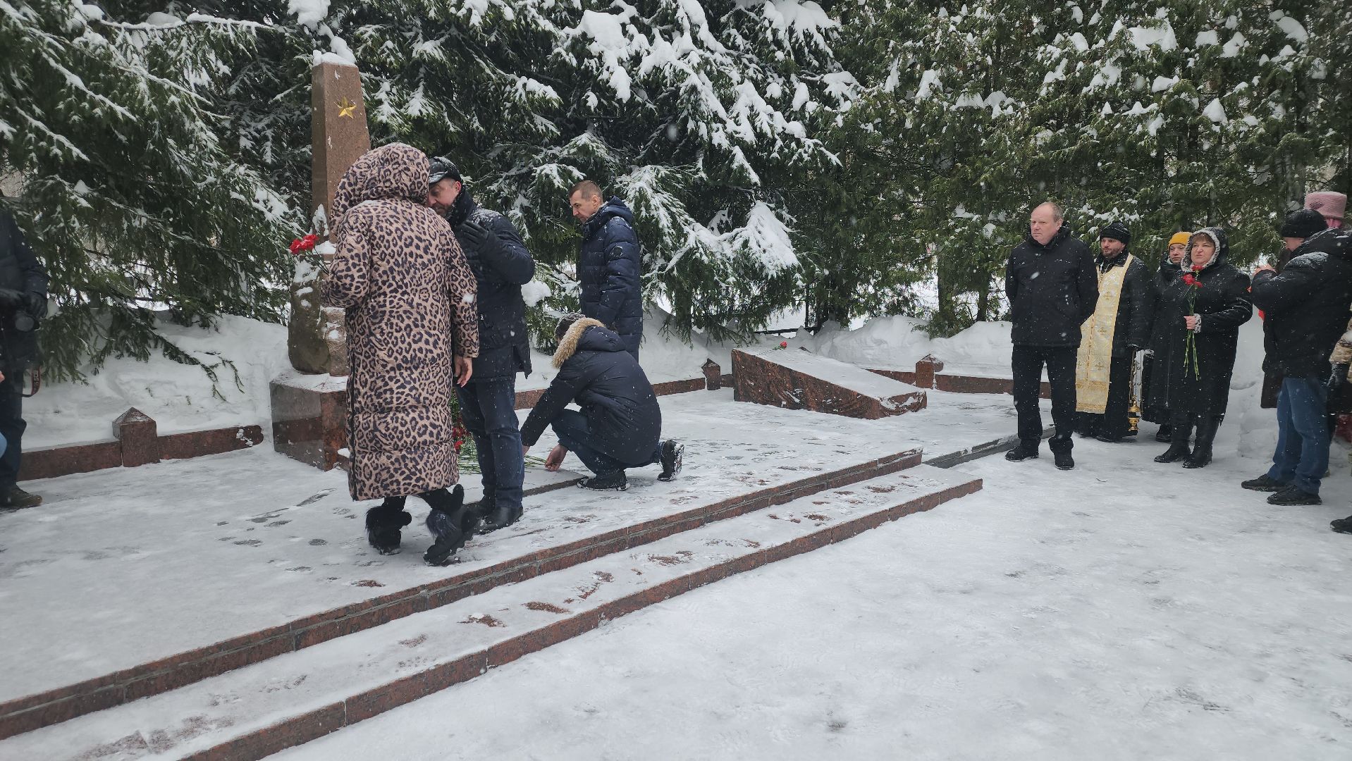 долгопрудный, боевое братство, воины-интернационалисты, афганистан, траурный митинг,