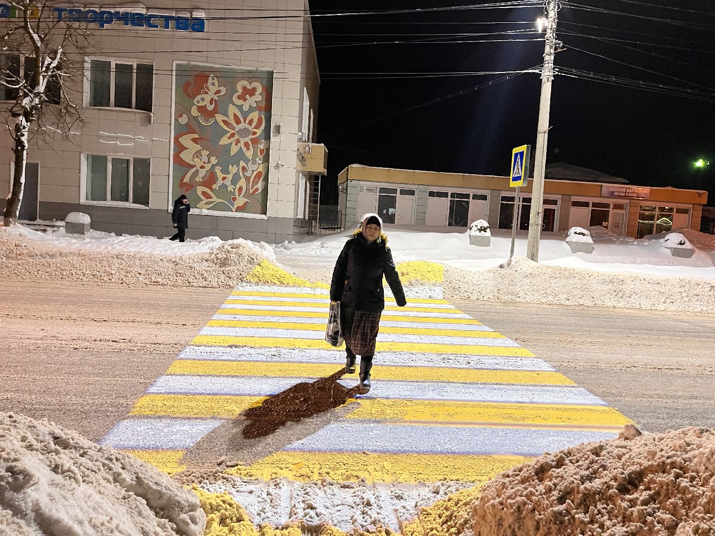 шаховская, пешеходный переход, проекционная подстветка, проекционный пешеходный переход,