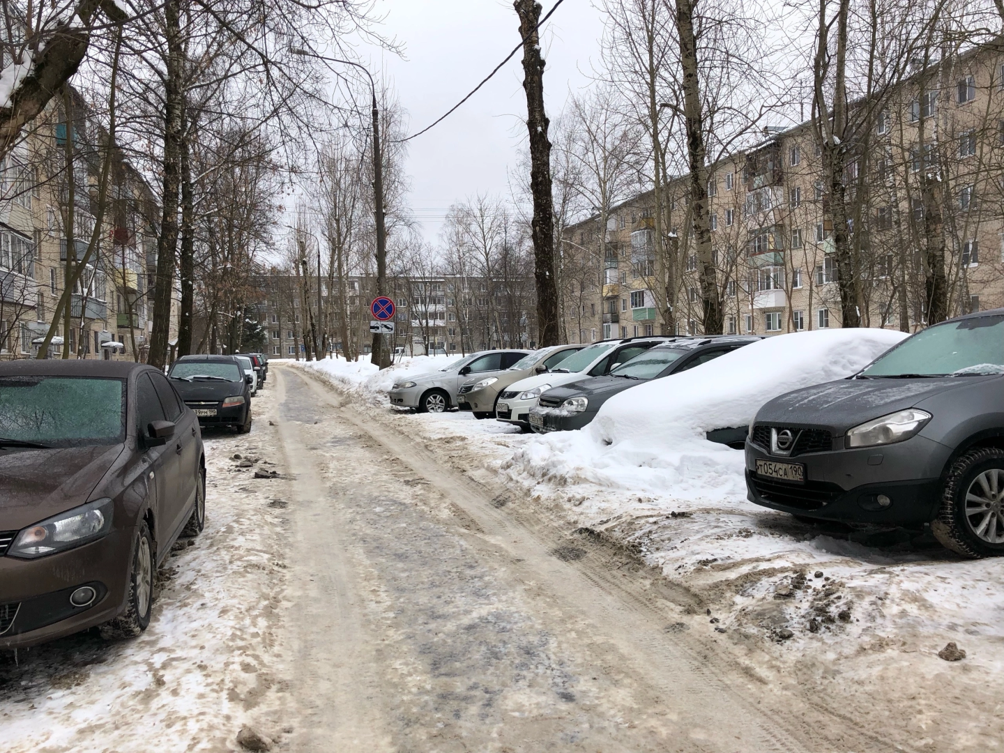 контейнерная площадка, знаки запрета парковки, фрязино,