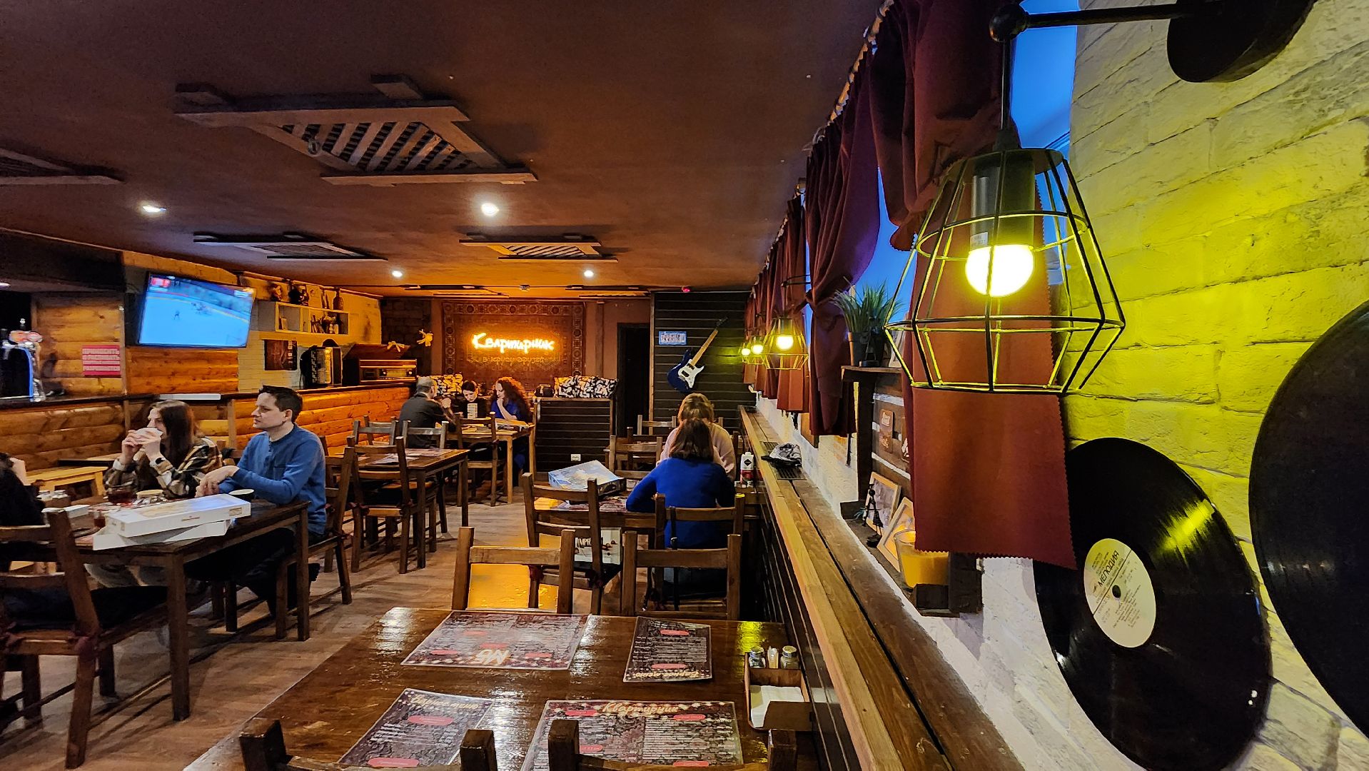 настольные игры, кафе, общепит, протвино, атмосфера,