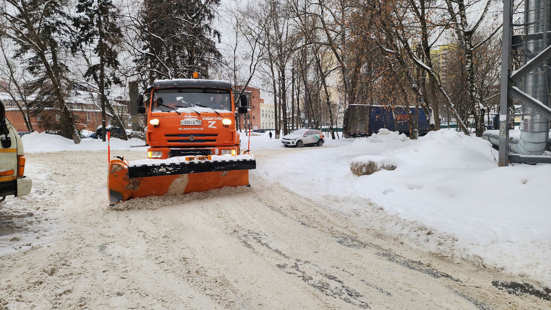 Подмосковье, Городской округ Пушкинский, Ивантеевка, ЖКХ, Уборка снега, Городское хозяйство Ивантеевки,