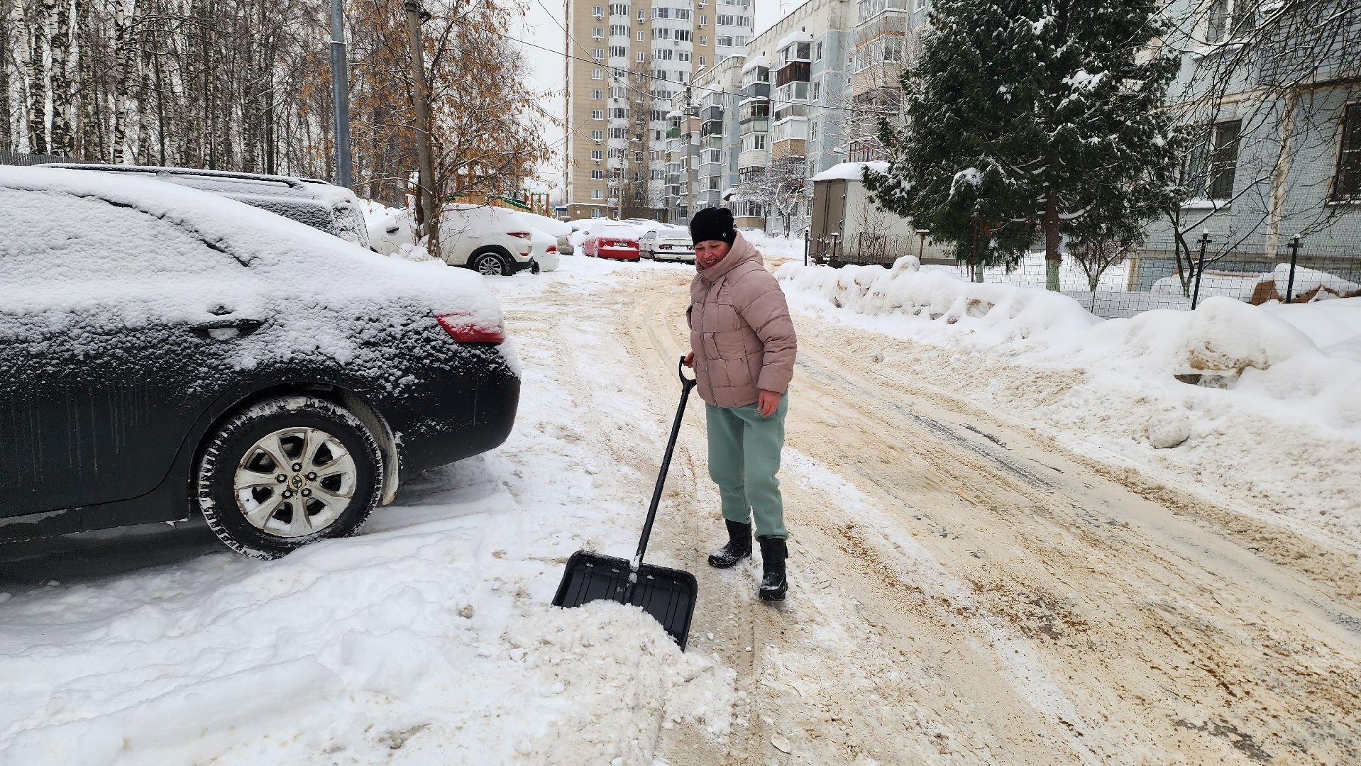 Подмосковье, Городской округ Пушкинский, Ивантеевка, ЖКХ, Уборка снега, Городское хозяйство Ивантеевки,