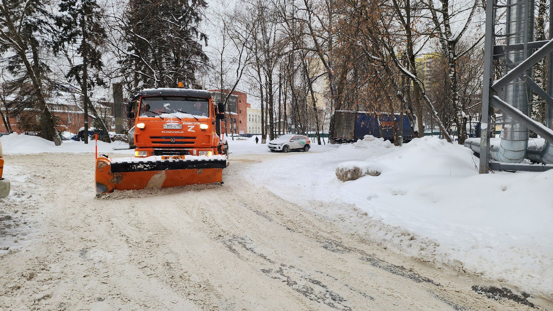 Подмосковье, Городской округ Пушкинский, Ивантеевка, ЖКХ, Уборка снега, Городское хозяйство Ивантеевки,