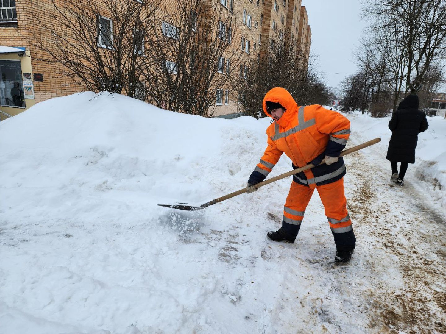 можайск, можайский городской округ, подмосковье, уборка снега, снегопад, техника, ЖКХ, дороги, тротуары,