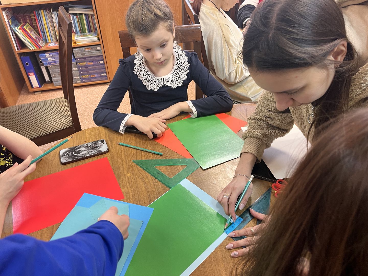 шаховская, волонтеры, молодая гвардия, семейный центр, дети,