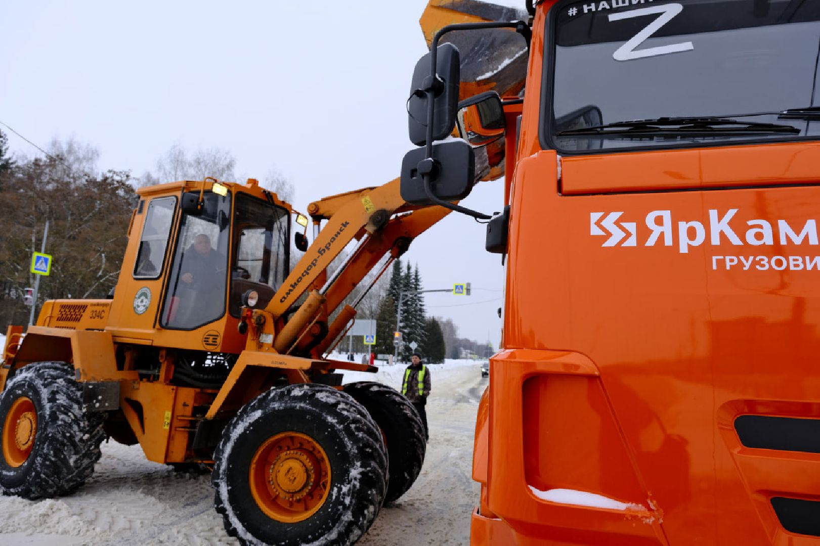 пущино, вывоз снега, снегопад, снег, уборка, уборка снега,