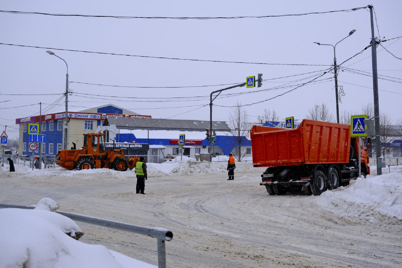 пущино, вывоз снега, снегопад, снег, уборка, уборка снега,