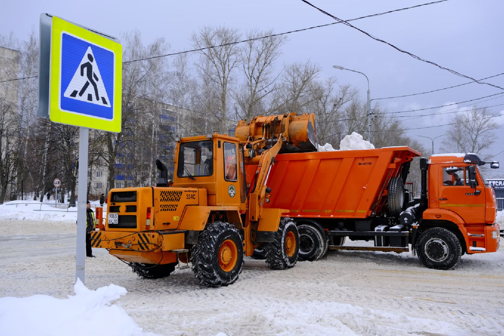 пущино, вывоз снега, снегопад, снег, уборка, уборка снега,