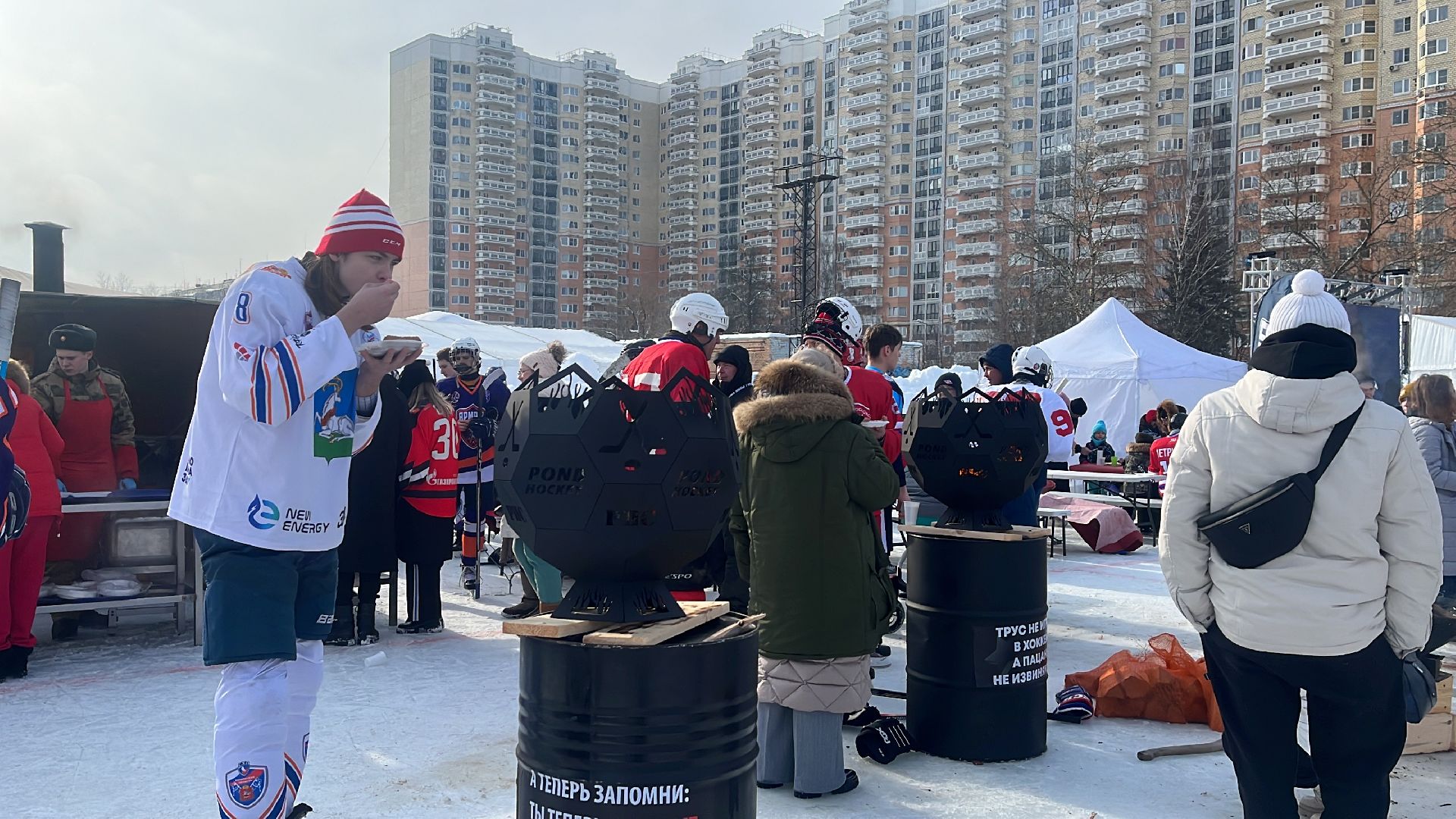 хоккей, понд-хоккей, матч, хоккей на улице, 4х4, спорт в подмосковье,