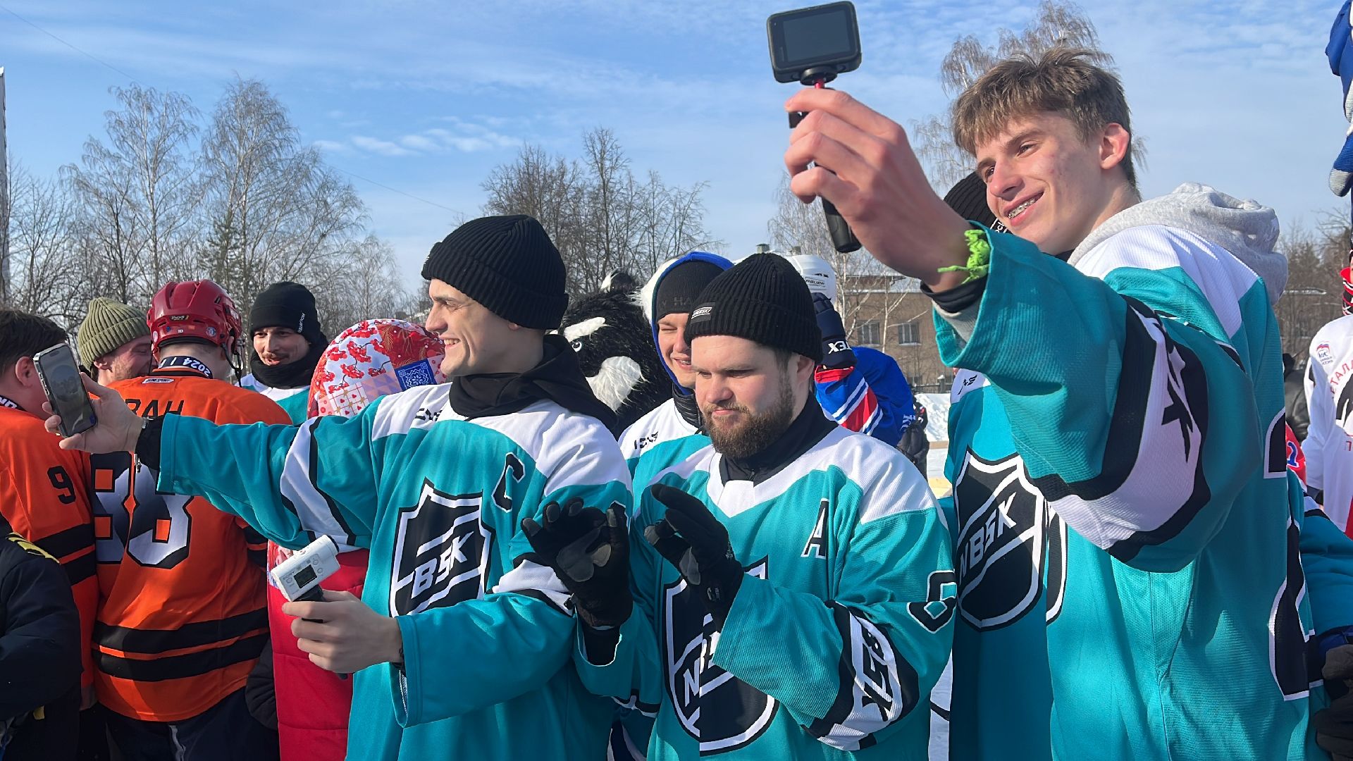 хоккей, понд-хоккей, матч, хоккей на улице, 4х4, спорт в подмосковье,