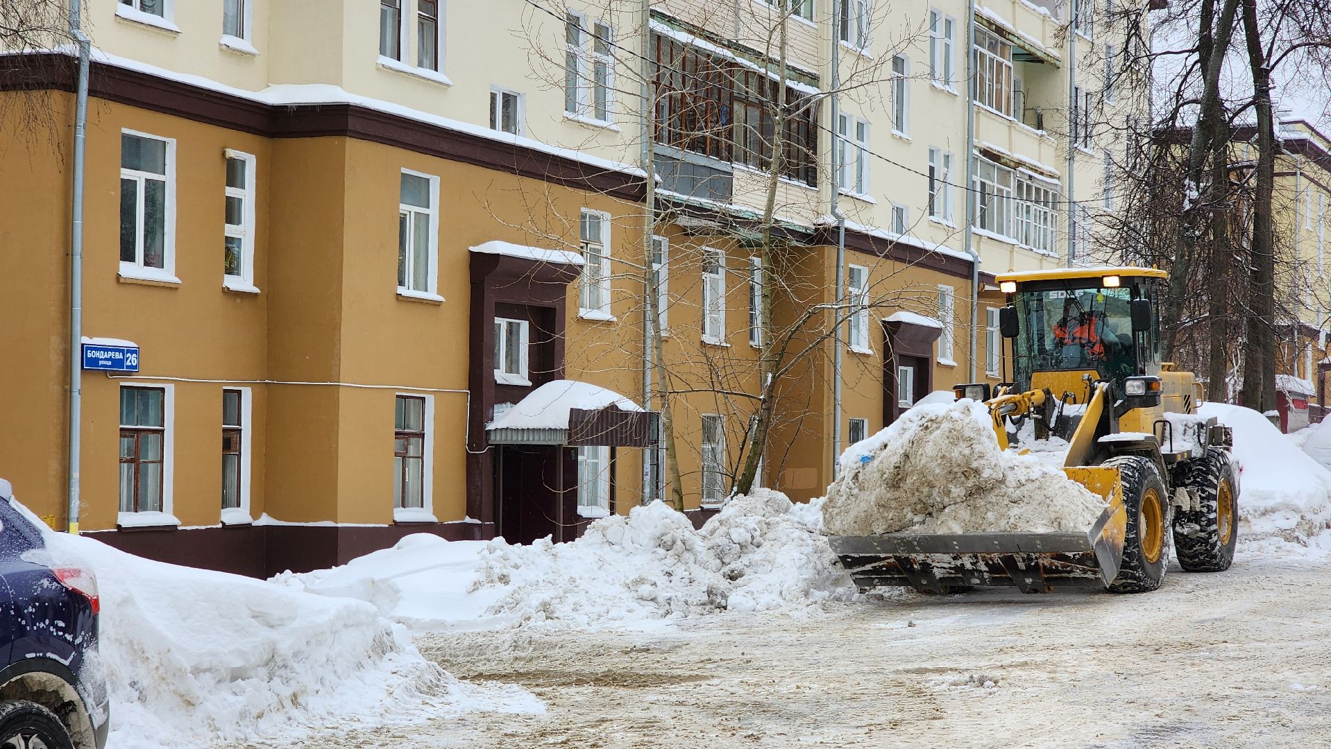 уборка улиц, последствия снегопада, убираем снег,