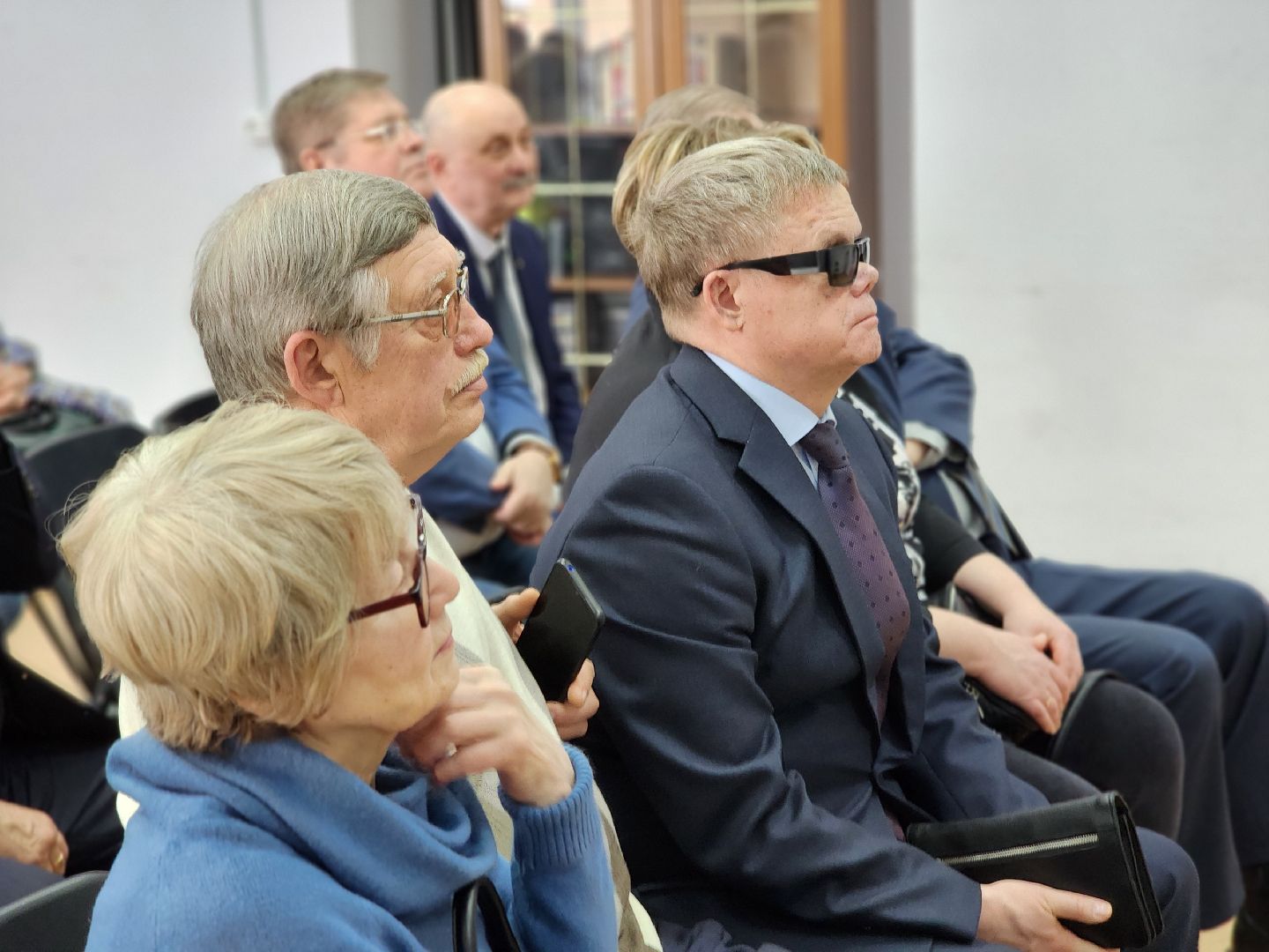 волоколамск, художественная выставка, библиоканикулы, библиотека, Выставка, художник, художники подмосковья,