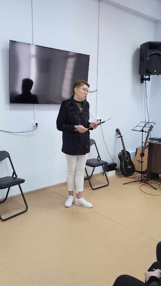 волоколамск, художественная выставка, библиоканикулы, библиотека, Выставка, художник, художники подмосковья,